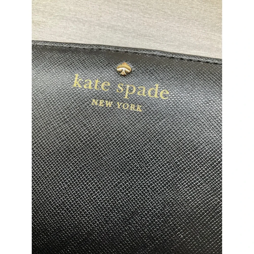 KATE SPADE NEW YORK CEDAR STREET BIFOLD STACY WALLET IN BLACK